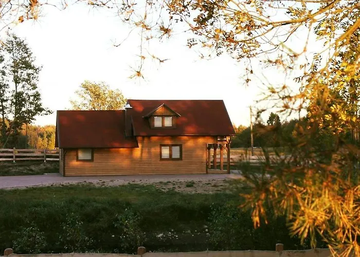 Domek Nad Stawem Kobylasz photo