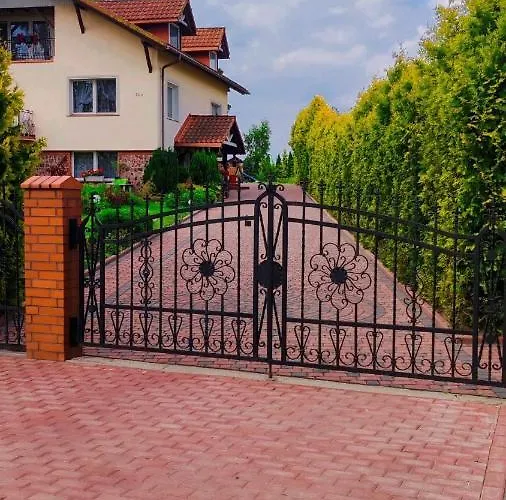 Ostoja Rodzinna Przy Parku Nowa Wies Koscierska photo