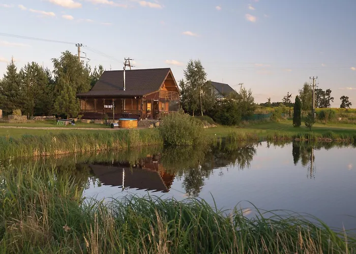 Willa Dom Nad Stawem Jaromierz  zdjęcie