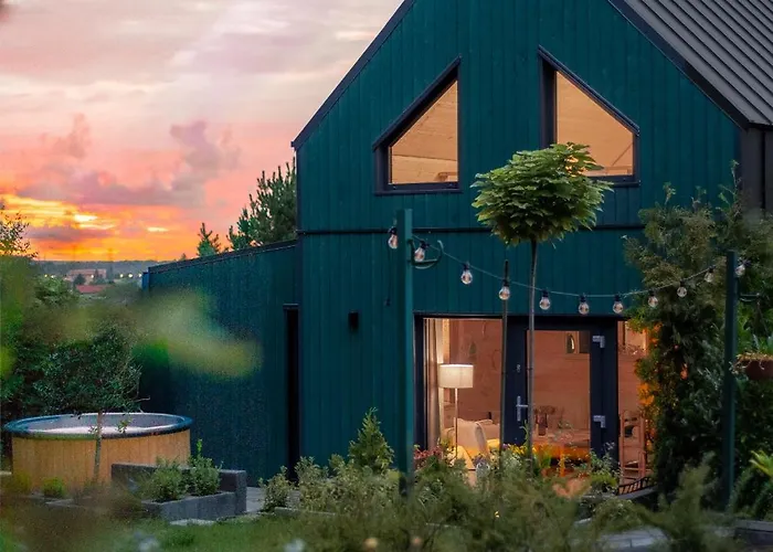 Zurawia Ostoja Dom Z Jacuzzi I Sauna Tylowo Foto